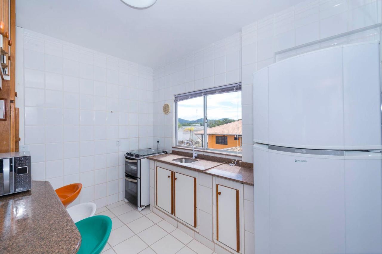 Apartamento Com Vista Mar A 30 Metros Da Praia Bombinhas Eksteriør billede